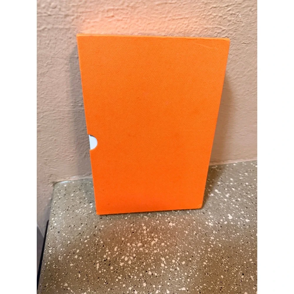 Wyze Planner‎ 3 Month Undated Daily Goal Planner Orange Owl Logo